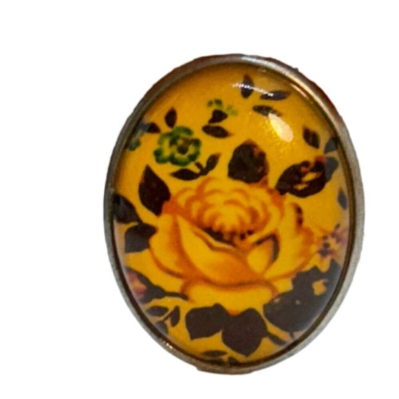 Vintage Yellow Rose Oval Pendant Necklace 22" - Picture 3 of 5